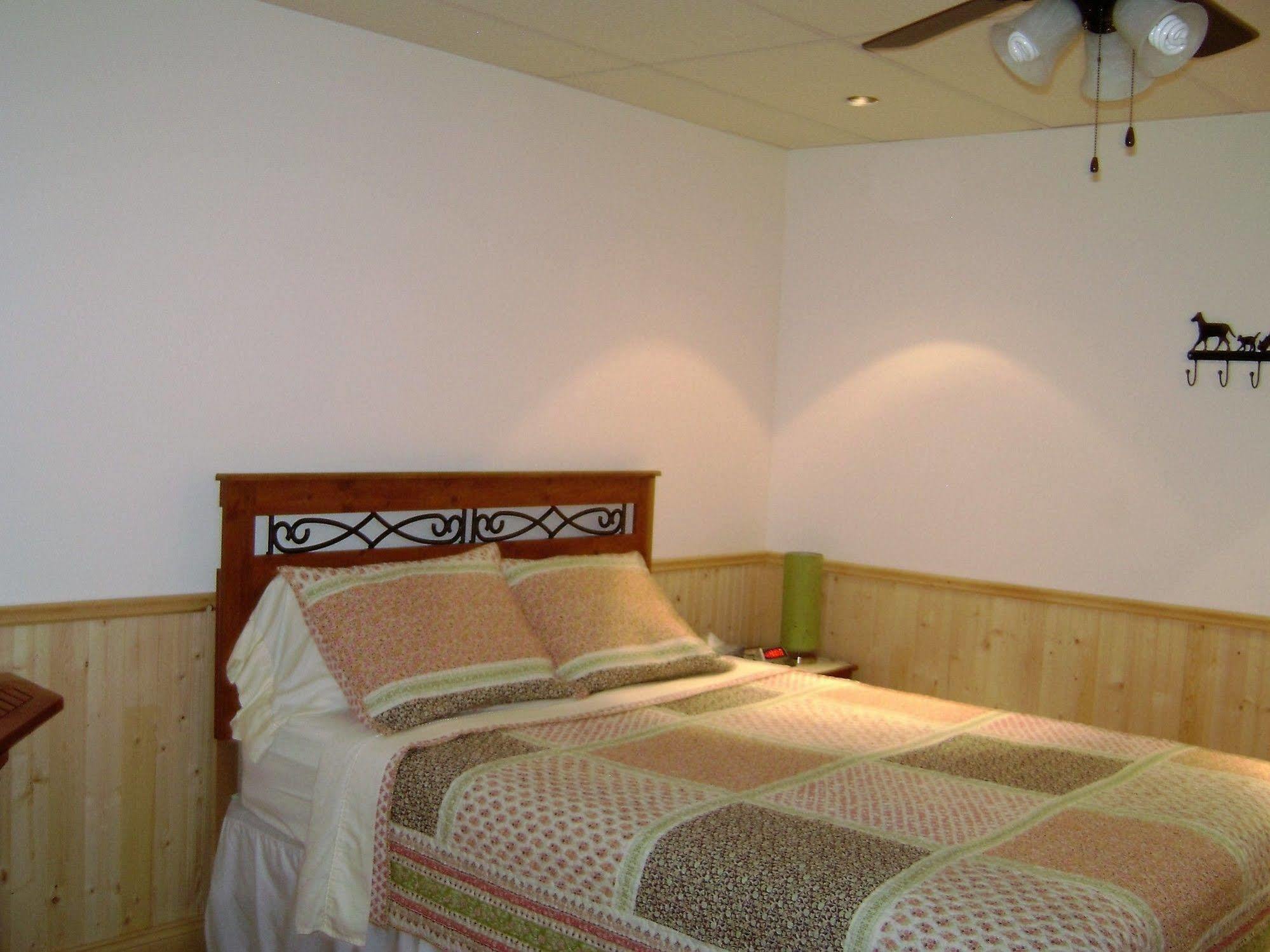 טאדוסאק Hotel Sous La Croix 152725 מראה חיצוני תמונה